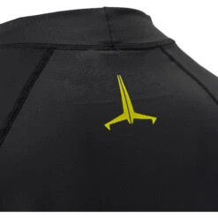 Musto Insignia UV Fast Dry Rash Guard - Black -Mystic Shop 2020 Musto Insignia Fast Dry Long Sleeve Rash Guard 80901 991 3