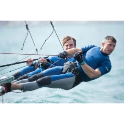 Musto Sunblock Dynamic Short Sleeve Rash Guard - Sky Diver Blue 13 Musto Sunblock Dynamic Short Sleeve Rash Guard - Sky Diver Blue -Mystic Shop 81216 586 SUNBLOCK DYNAMIC 008 STUART BITHELL JACK HAWKINS