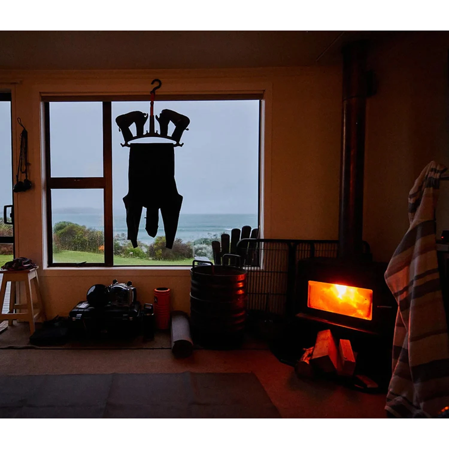 C-MONSTA 2.0 Wetsuit Hanger Dryer - Grey 4 C-MONSTA 2.0 Wetsuit Hanger Dryer - Grey - Image 4